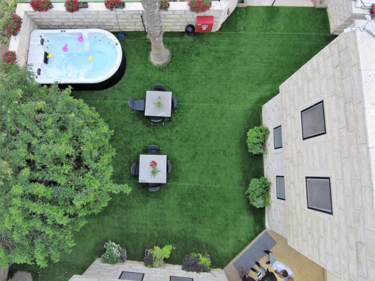 Hotel La Finca - Luxury Suites Hotel Beersheba Buitenkant foto
